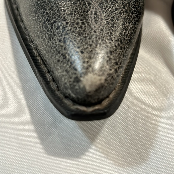 VINTAGE DURANGO POINTED TOE ANKLE BOOTIES IN A CRACKED PEPPER COLOR IN SIZE 9.5 - Picture 5 of 16